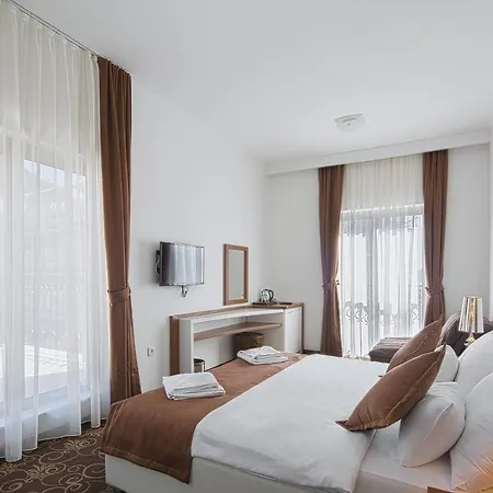 Pozzo Ξενοδοχείο 4*